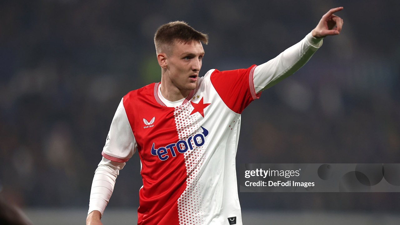 Benfica Ancam Ipswich Town dan Hull City dalam Perburuan Stepan Chaloupek