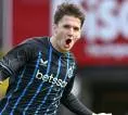 Christos Tzolis di Arsenal: Pengganti Seimbang Trossard