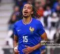 Everton Masuk Persaingan Rekrut Nathan Zeze dari FC Neom