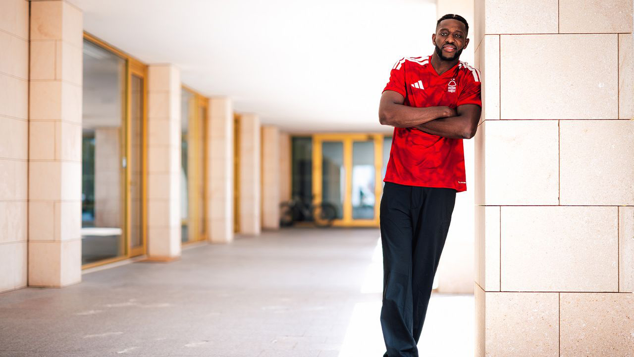 Ibrahim Sangare Bahagia Perpanjang Masa Bakti di Nottingham Forest