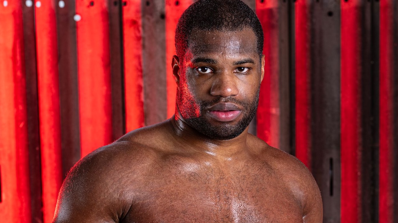 Itauma Akui Daniel Dubois sebagai Petinju Kelas Berat Paling Ditakuti