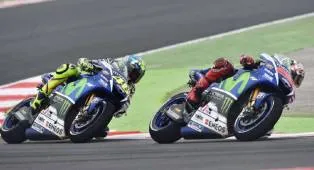 Jorge Lorenzo Ungkap Gaya Balap Rossi Yang Sulit Ditiru