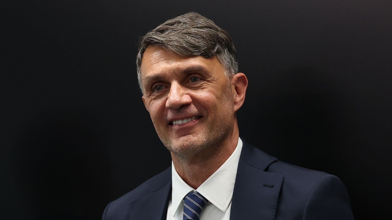 Media Italia Ungkap Alasan Paolo Maldini Tolak Conte dan Mancini