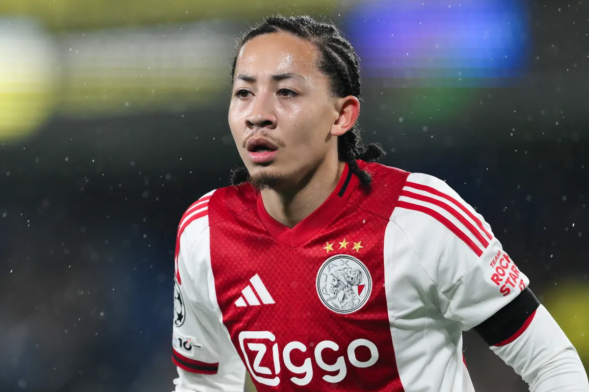 Torino Resmi Gaet Comert, Incar Fitz-Jim dari Ajax - sumber: (footballitalia)