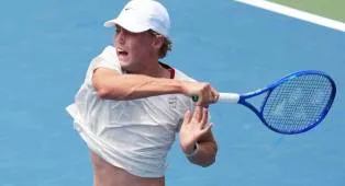 Turun Di Washington, Cruz Hewitt Segel Kemenangan Pertama Di Turnamen ATP
