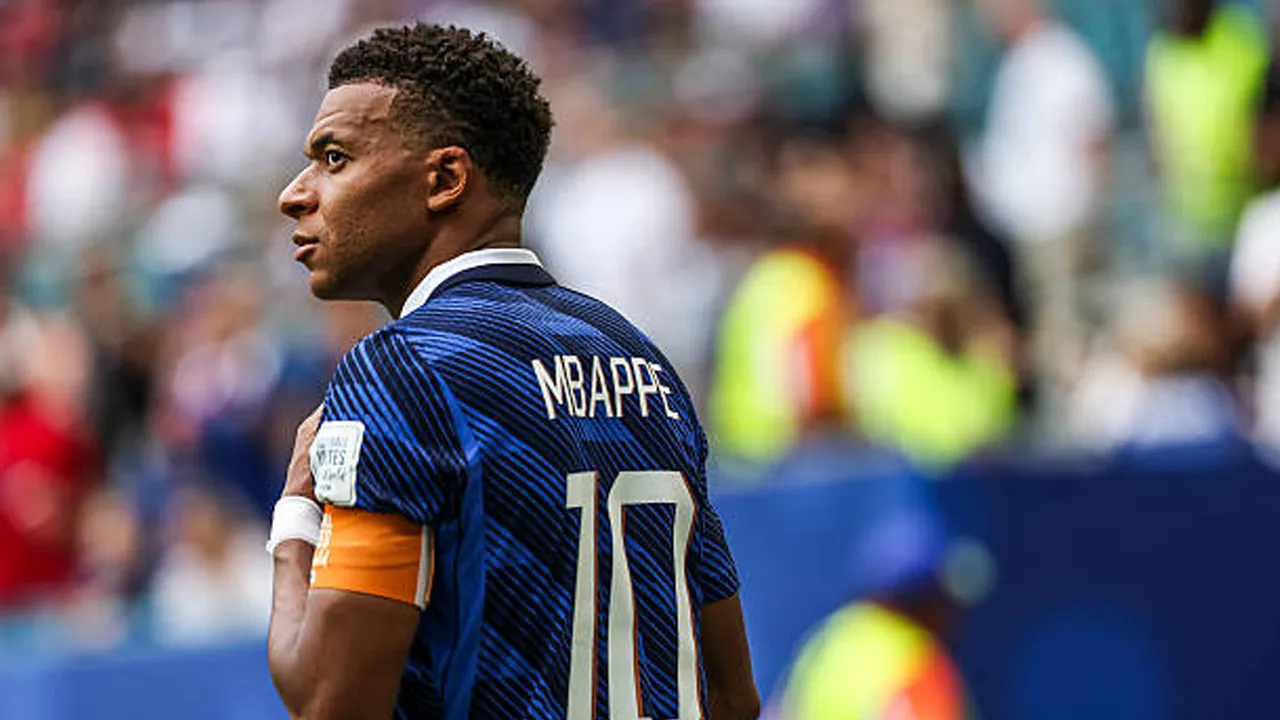 Zinedine Zidane Tak Jamin Kylian Mbappe Tetap Jadi Kapten Timnas Prancis