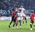 Bangga Bawa Persib Nirbobol, Julio Cesar Sanjung Rekan Tim