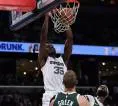 Barcelona Gigit Jari, Christian Koloko Pilih Bermain dengan Pelicans