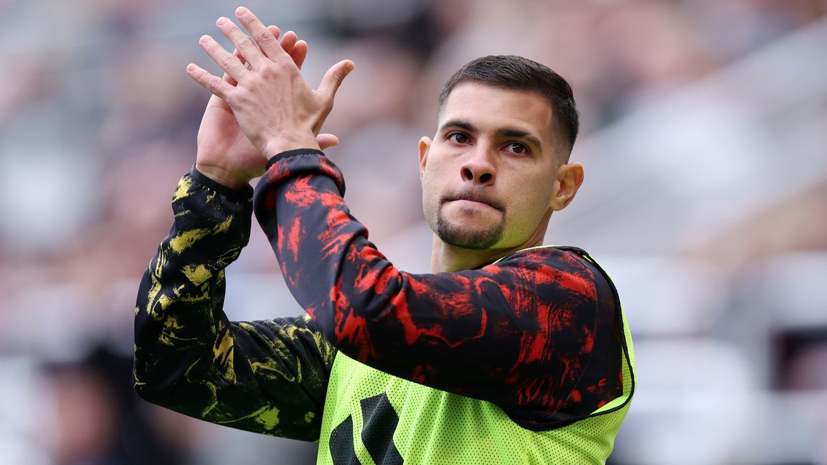 Bruno Guimaraes Pertimbangkan Transfer ke Arsenal