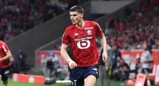 Chelsea dan Liverpool Saling Sikut Demi Matias Fernandez-Pardo