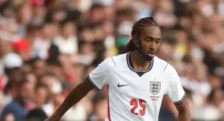 Compagnoni Sebut Djed Spence Sosok Ideal Isi Sayap Kanan Inter