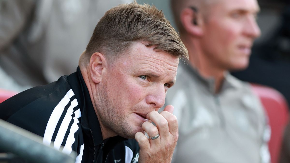 Eddie Howe Tinggalkan Newcastle, Arsenal Incar Guimaraes