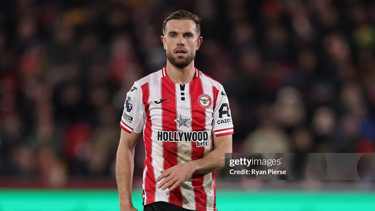 Jordan Henderson resmi berpisah dengan Brentford dan selangkah lagi menyelesaikan kepindahannya ke Chelsea