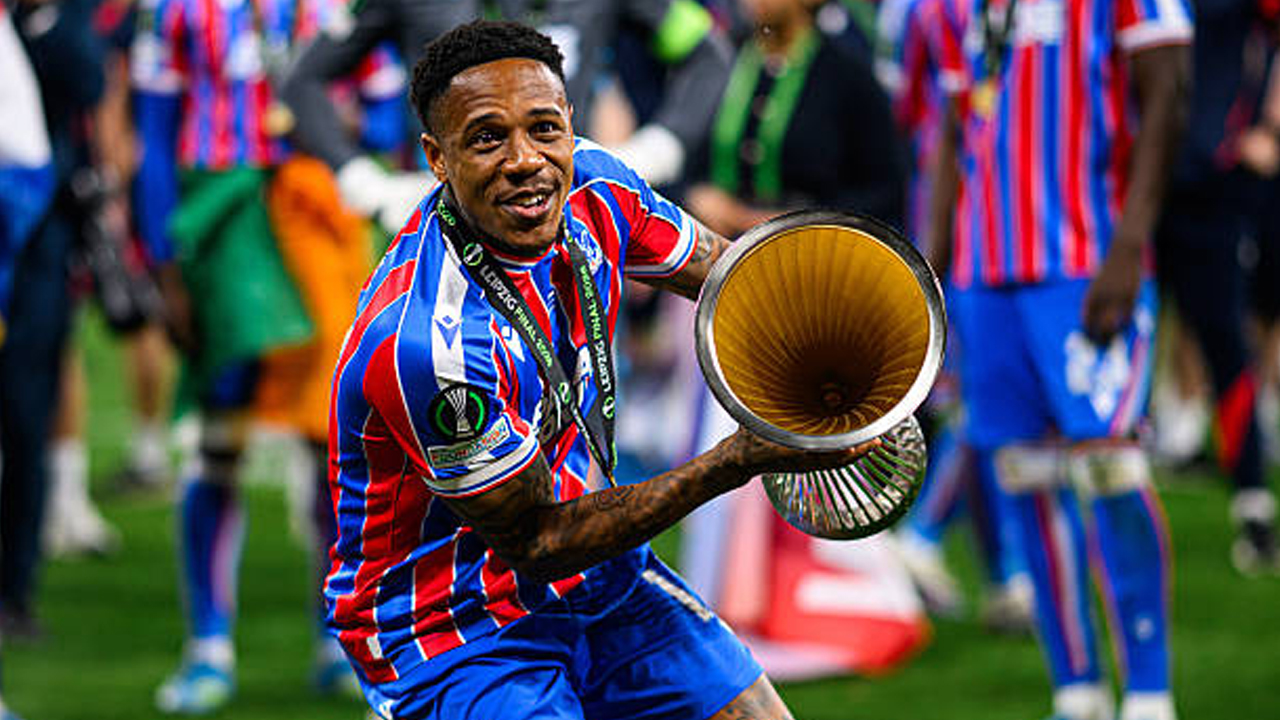 Kontrak Habis, Nathaniel Clyne Resmi Tinggalkan Crystal Palace