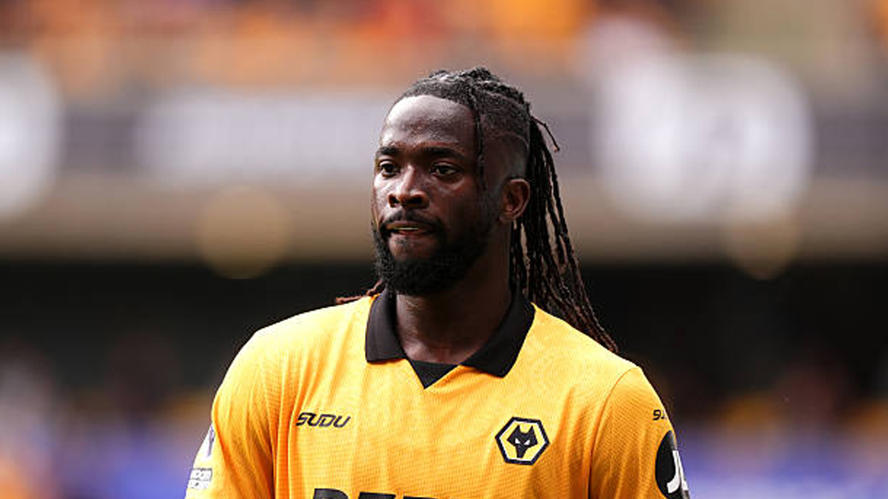 Tolu Arokodare Resmi Gabung Ajax dengan Status Pinjaman dari Wolves