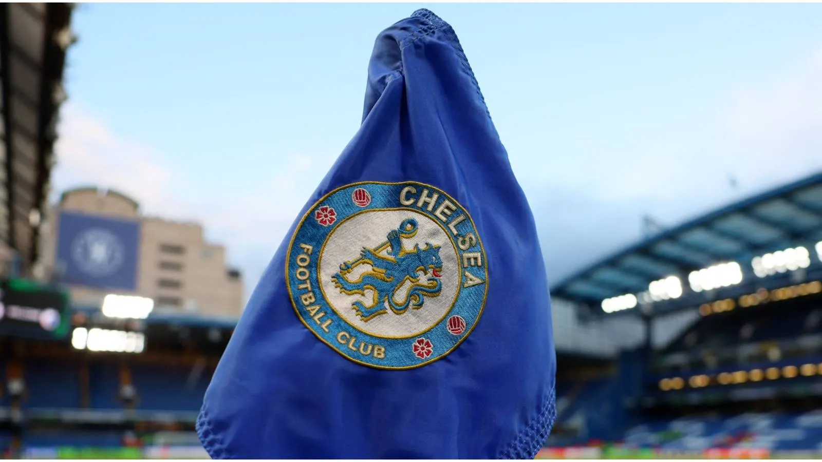 Chelsea Dihukum Berat Usai 74 Pelanggaran Regulasi FA - sumber: (givemesport)
