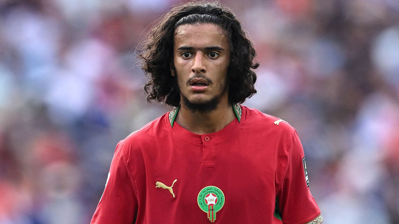 City Dekati Ayyoub Bouaddi, Jalan Real Madrid Dapatkan Rodri Makin Terbuka