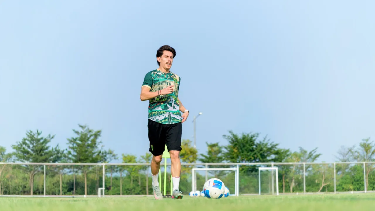 Gelandang Persebaya Surabaya, Francisco Rivera