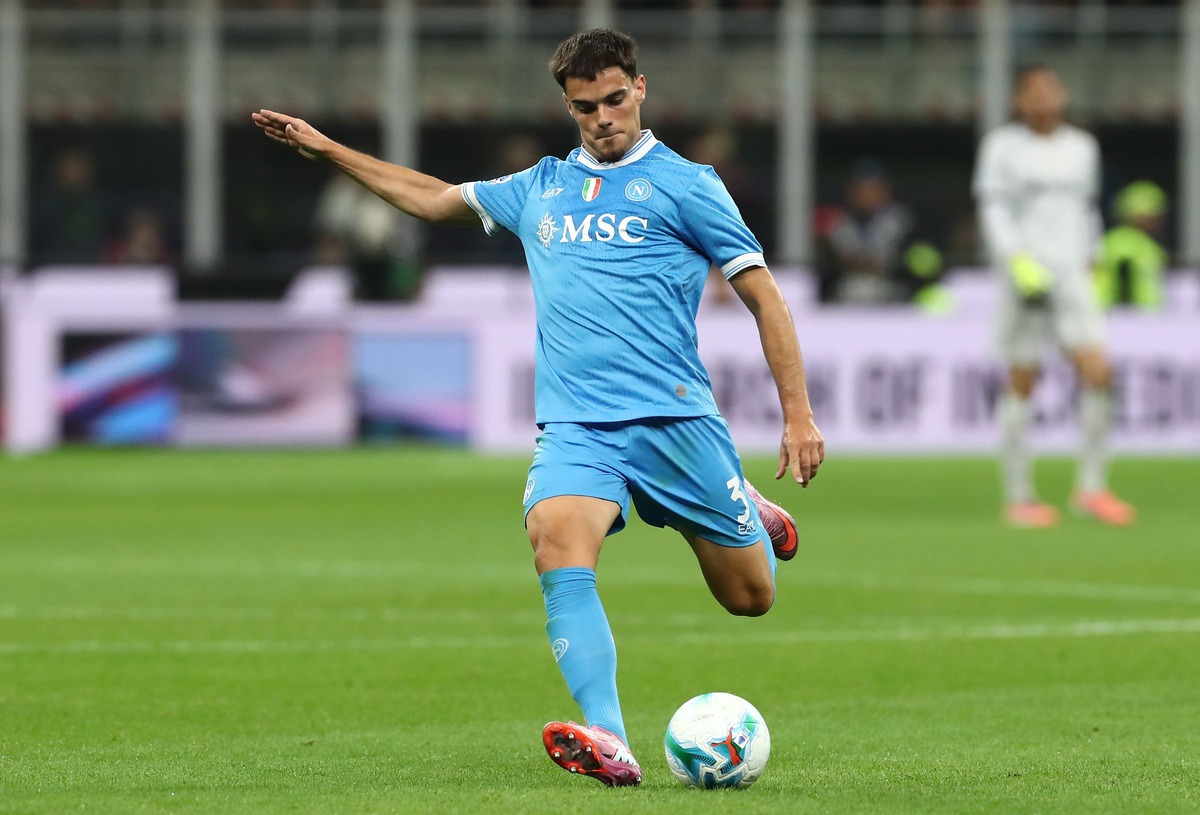 Gutierrez Segera Gabung Leverkusen, Napoli Incar Badiashile dari Chelsea