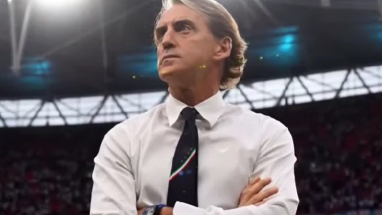 Jurnalis Italia Ungkap Fakta Tersembunyi Kembalinya Roberto Mancini