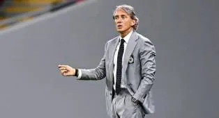 Kritik Roberto Mancini, De Paola: Pertemanan Tentukan Pelatih Italia