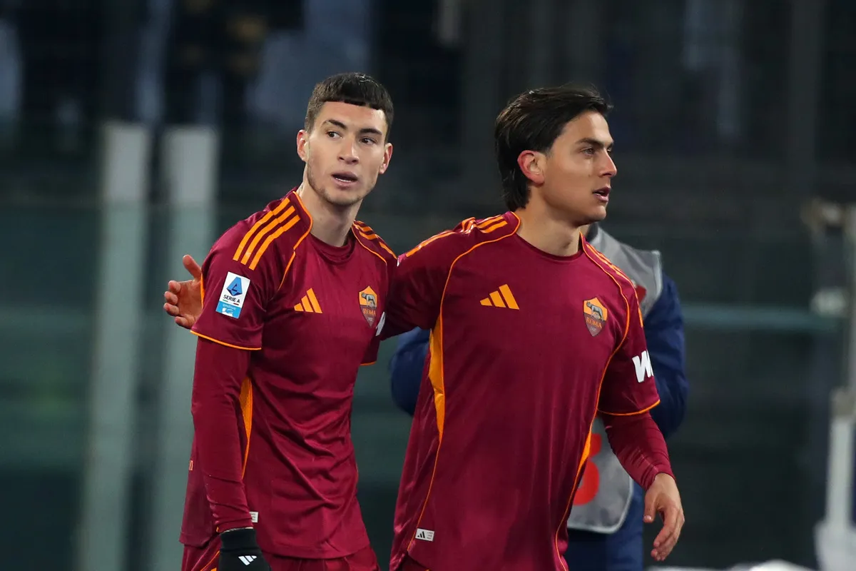 Milan Bidik Soulé, Roma Siap Melepas dengan Harga €32 Juta - sumber: (footballitalia)