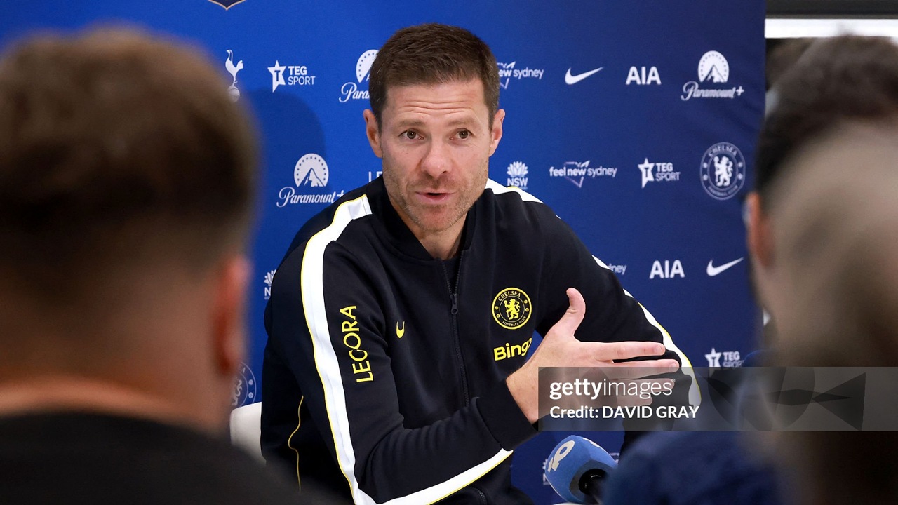 Xabi Alonso Puji Mentalitas yang Dibawa Maxence Lacroix ke Chelsea