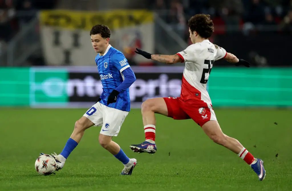 Borussia Dortmund dan Genk Gagal Capai Kesepakatan Transfer Karetsas