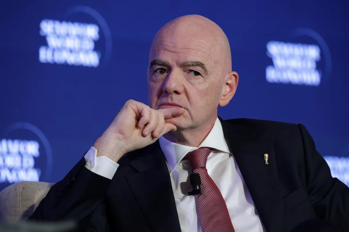 FIFA Batalkan Rencana Penjualan Saham Piala Dunia - sumber: (footballitalia)
