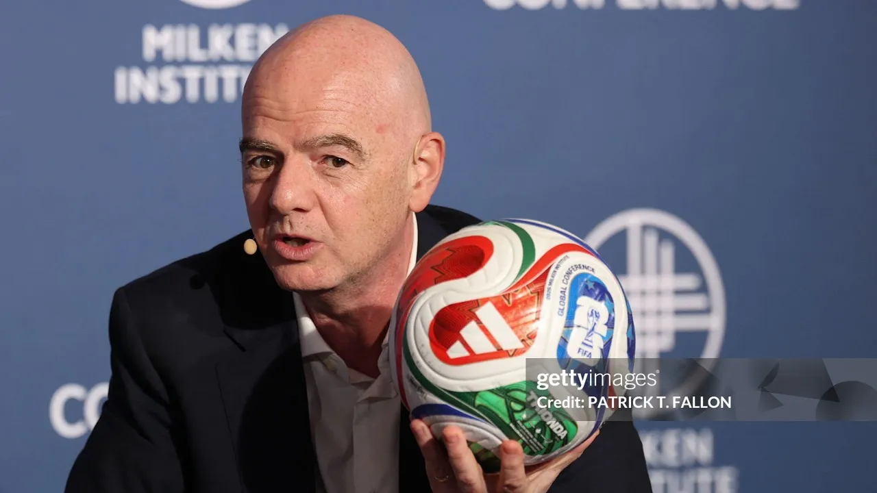 Gianni Infantino membatalkan proposal penjualan sebagian aset FIFA setelah menuai penolakan luas