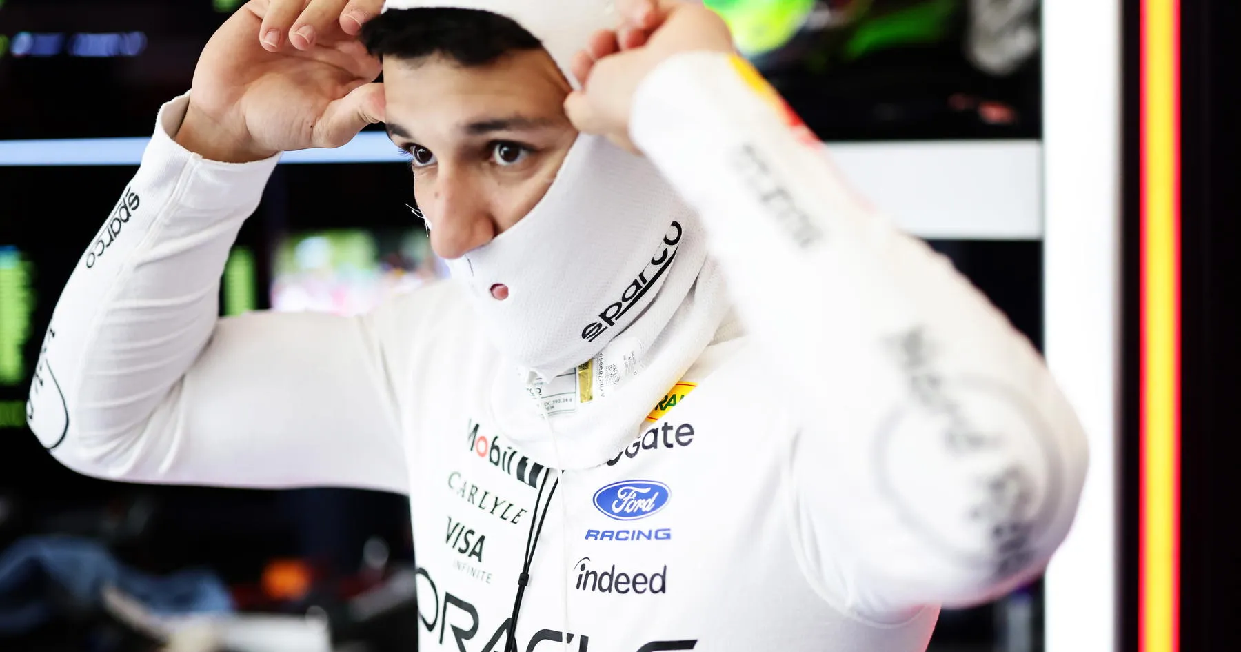 Isack Hadjar Dapat Penilaian Jujur Sebagai Rekan Verstappen - sumber: (racingnews365)