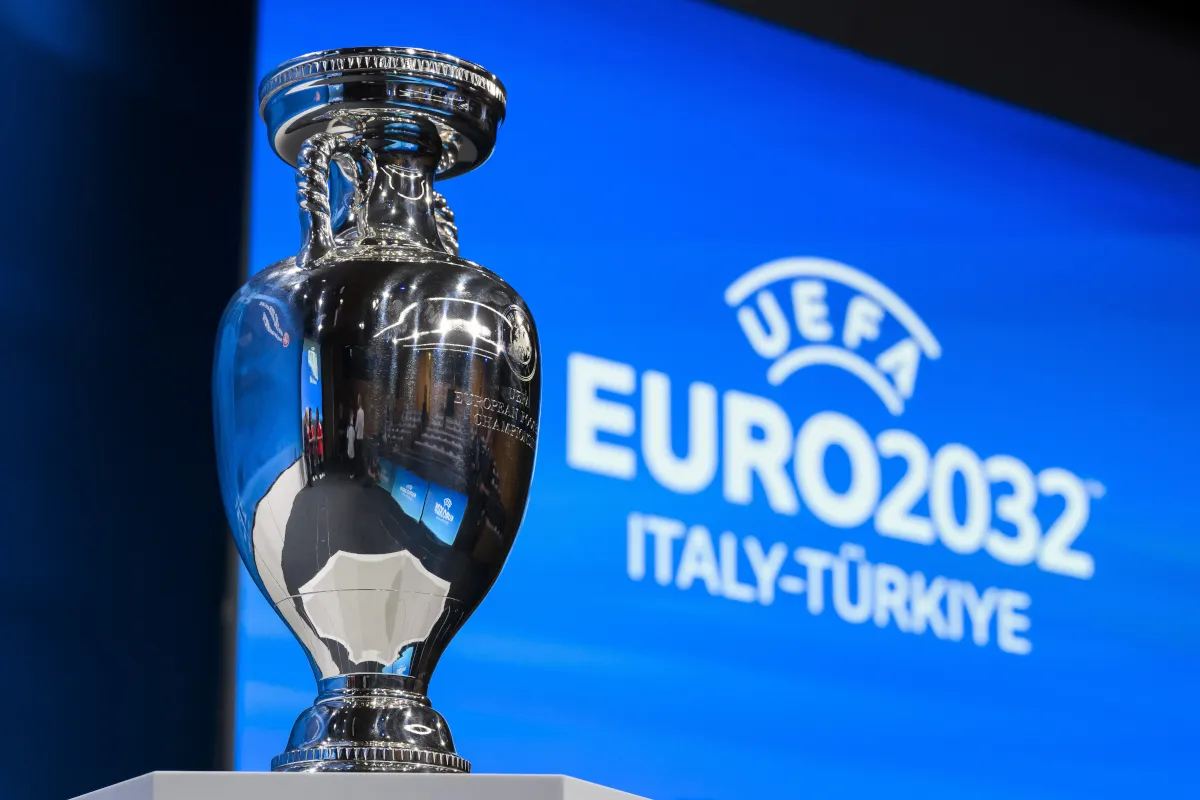 Italia Tetapkan Daftar Kota Tuan Rumah Kandidat EURO 2032 - sumber: (footballitalia)