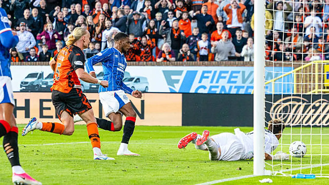 Lachlan Rose Cetak Gol Pembuka Liga Skotlandia, Rangers Gagal Menang