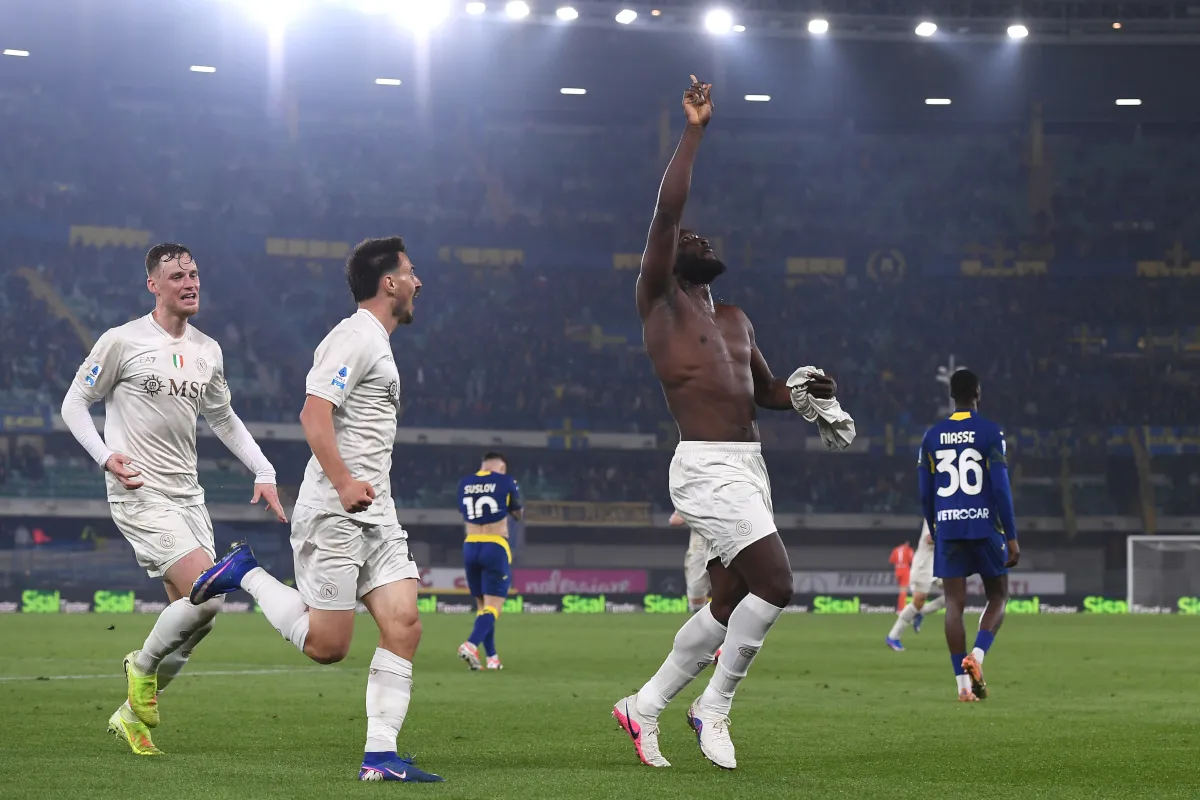 Napoli Siap Lepas Lukaku dengan Harga €10 Juta - sumber: (footballitalia)