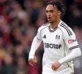 Newcastle Bidik Antonee Robinson di Tengah Rumor Kepergian Lewis Hall