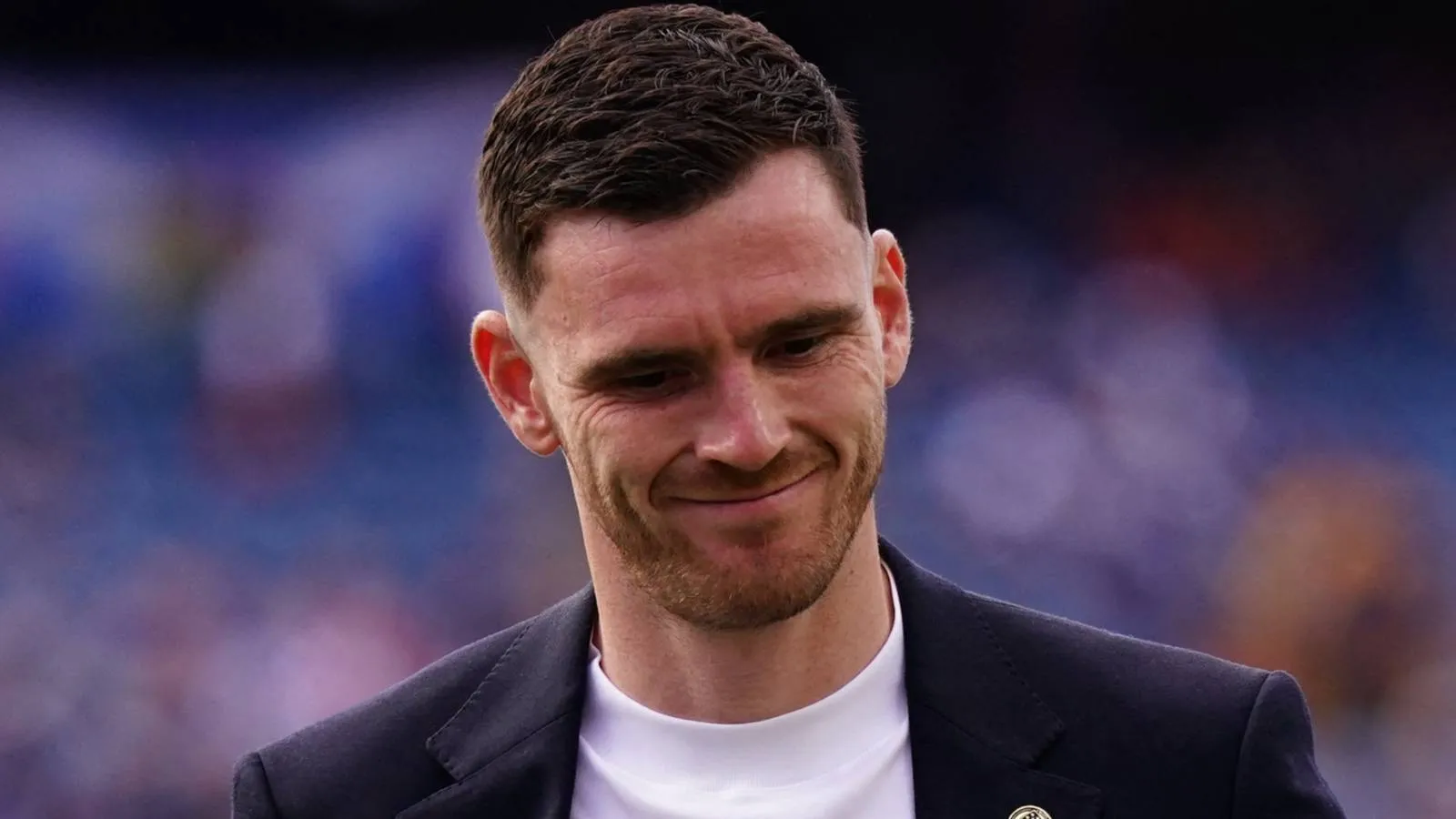 Tottenham Hotspur Tunjukkan Reaksi Keras Terhadap Andy Robertson Usai Duel Kontra Chelsea - sumber: (givemesport)