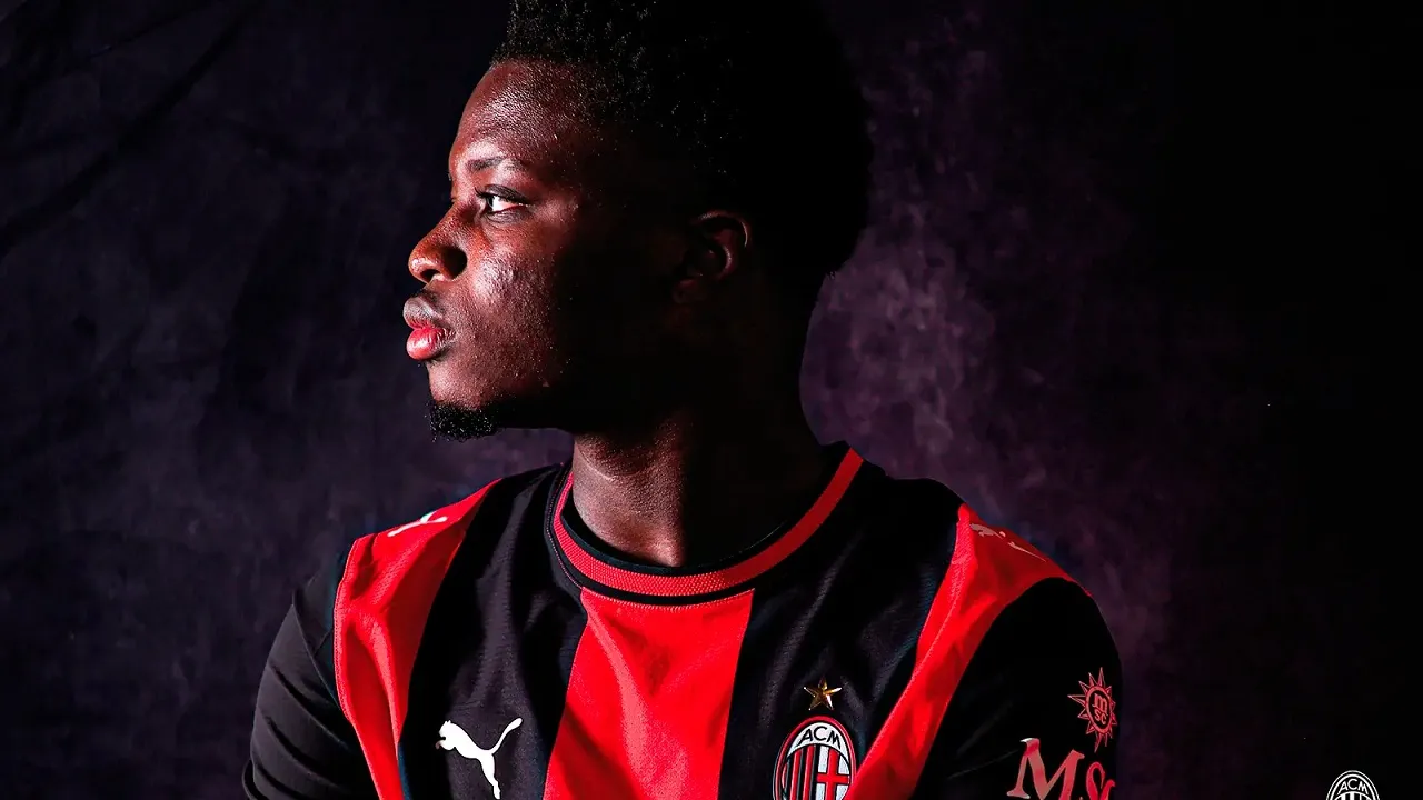AC Milan Masih Belum Yakin Dengan Situasi Alphadjo Cisse Musim Ini