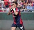 Agen Sebastiano Esposito Bantah Tudingan Cagliari soal Kabur Latihan