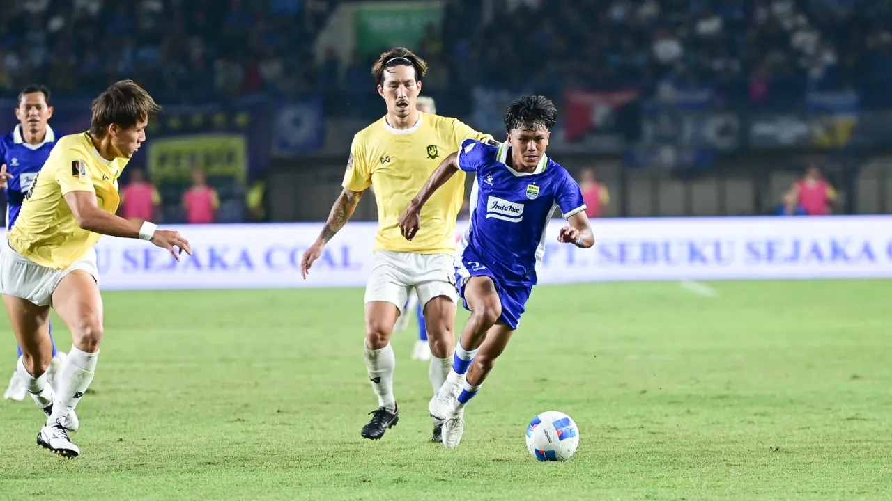 Igor Tolic puji performa pemain muda Persib