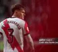 Chelsea Kian Dekat Dapatkan Pep Chavarria dari Rayo Vallecano