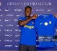 Danny Welbeck Resmi Gabung Chelsea, Ukir Rekor Bersejarah