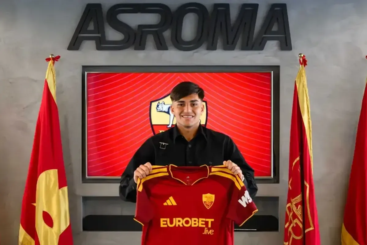 Debut Perdana Castro, AS Roma Tantang Cardiff City di Laga Persahabatan - sumber: (footballitalia)