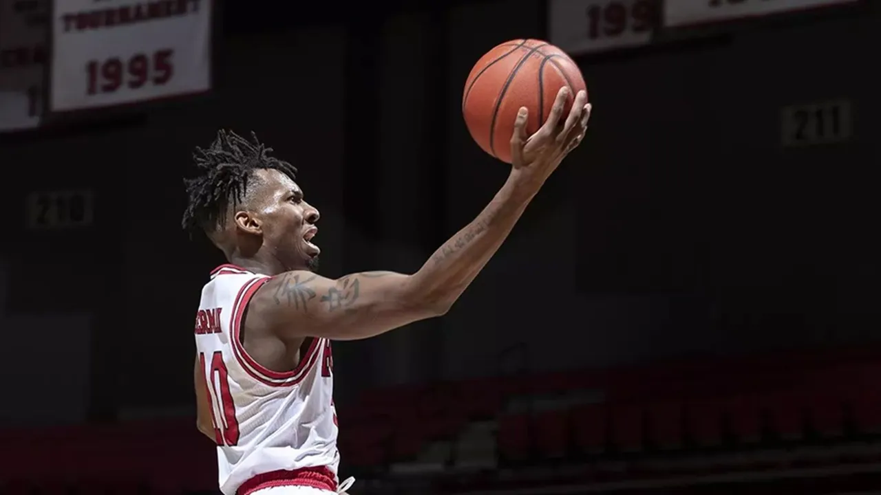 Eugene German Bersemangat Membela Hapoel Tel Aviv