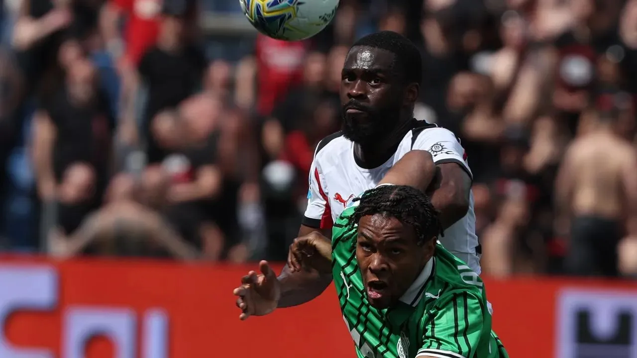 Fikayo Tomori di Persimpangan: Perpanjang Kontrak atau Hijrah ke Juventus