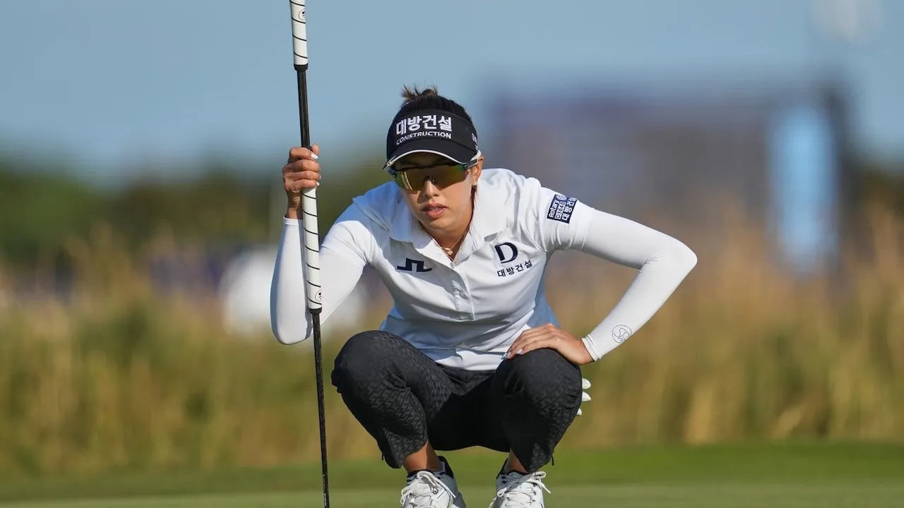 Haeran Ryu Kolaps di Putaran Ketiga, Yealimi Noh Kuasai AIG Women's Open