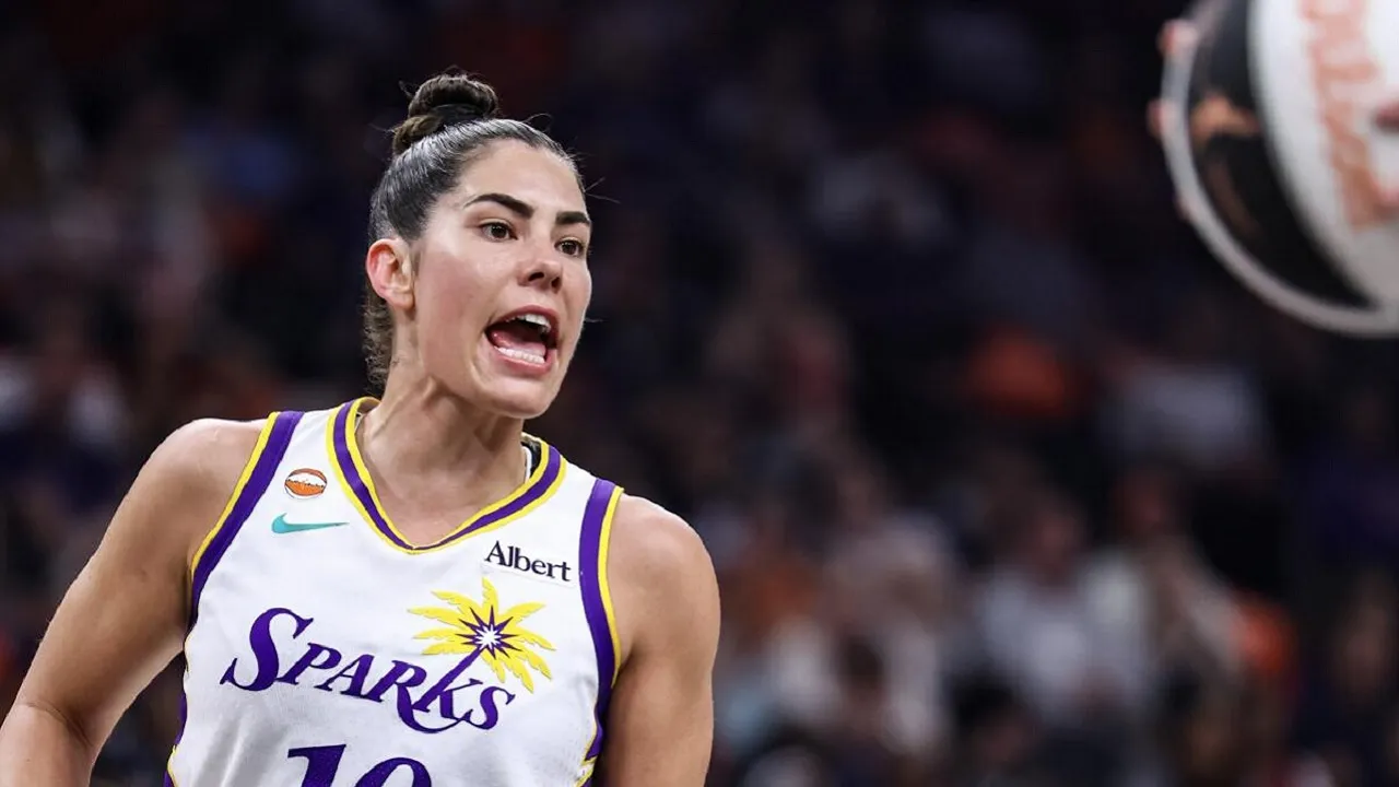 Kelsey Plum masih tidak ingin ubah niatan untuk masa depannya.