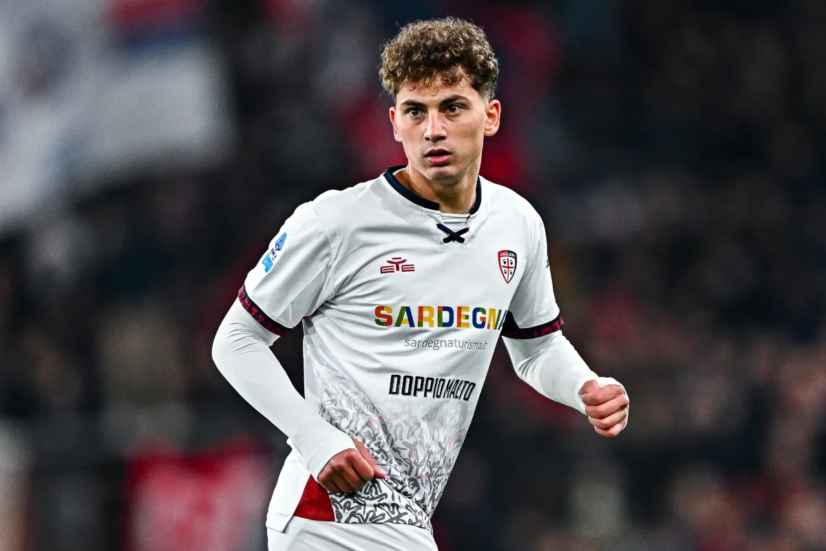 Konflik Transfer: Agen Esposito Bantah Tuduhan Cagliari - sumber: (footballitalia)