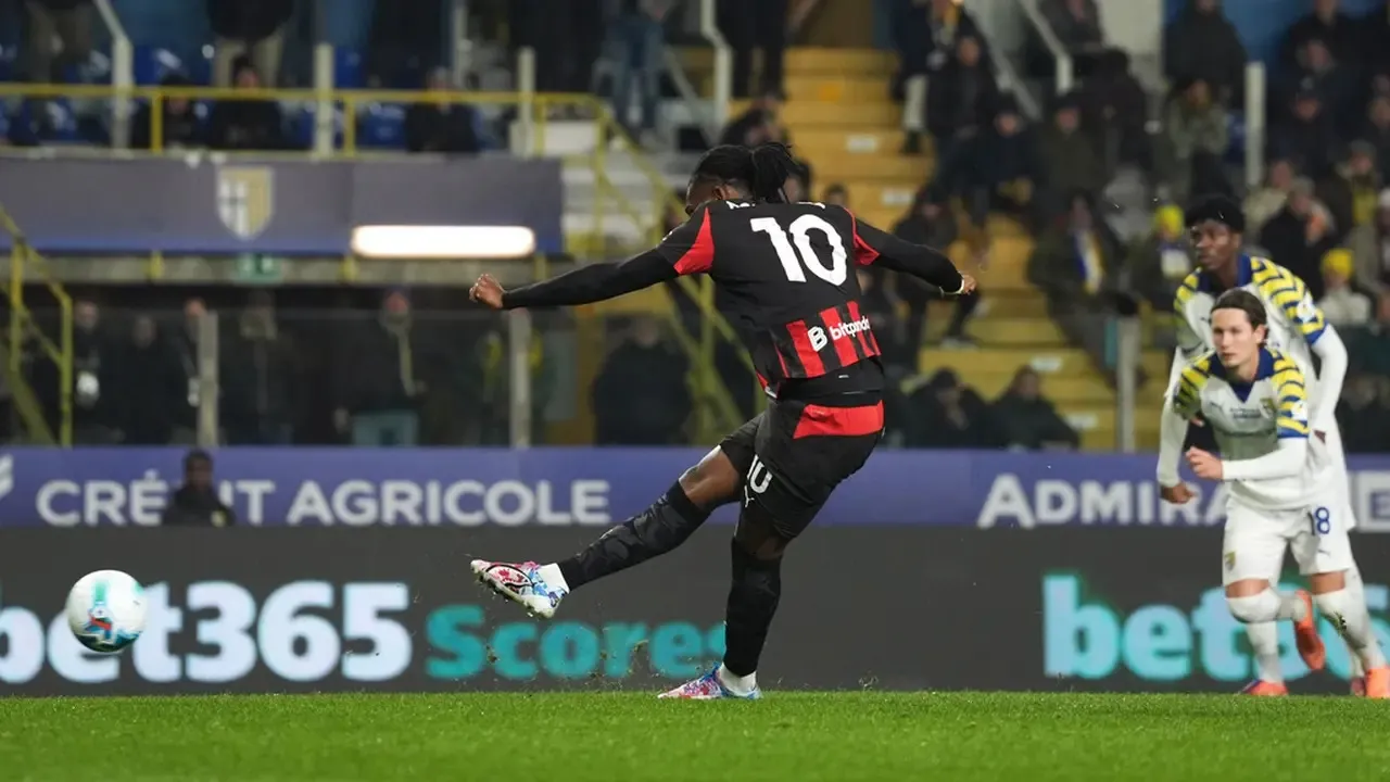 Rafael Leao dan Ramos Latihan Terpisah, Nkunku Kembali Gabung Skuad