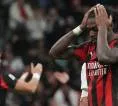Rafael Leao Sapa Rekan Setim di Perth, Retak Hubungan Masih Terlihat