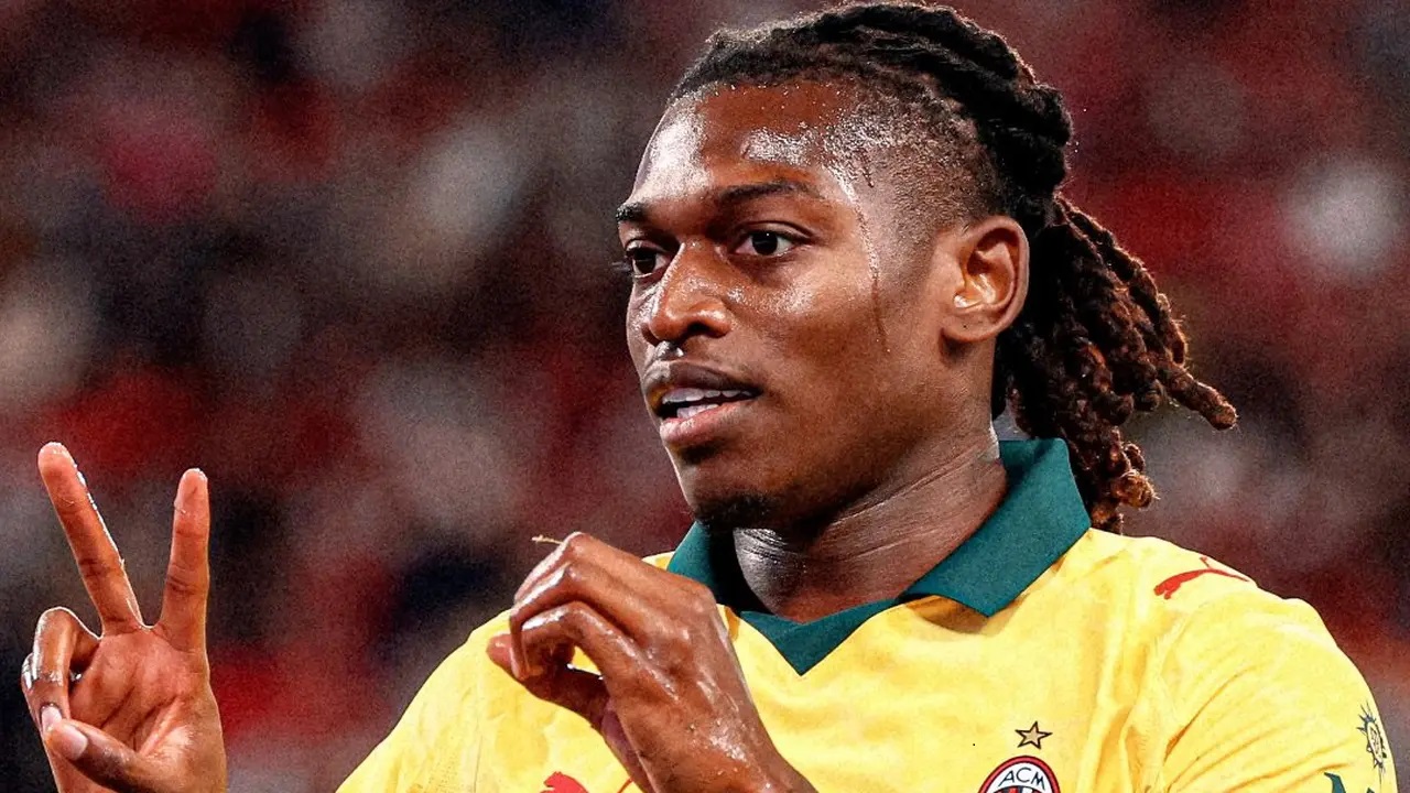 Sempat Ditolak, Fenerbahce Siapkan Tawaran Baru untuk Rafael Leao